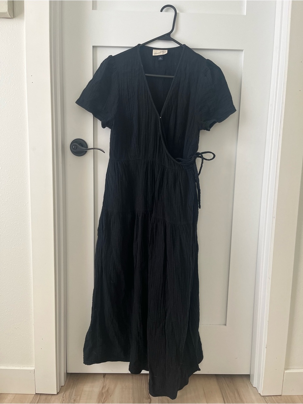 Universal Thread Black Wrap Dress